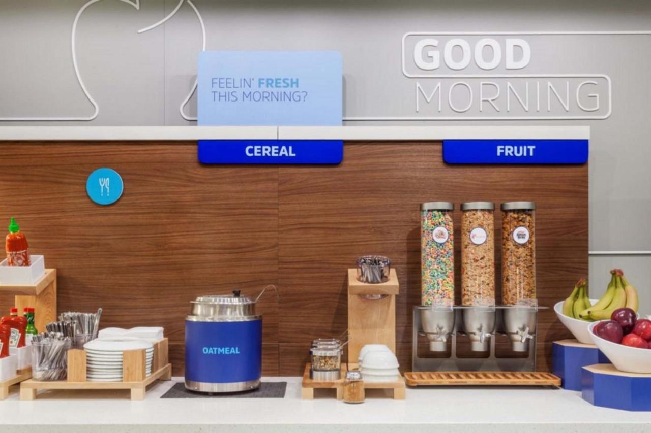 Holiday Inn Express & Suites - Mall Of America - Msp Airport By Ihg Bloomington Buitenkant foto