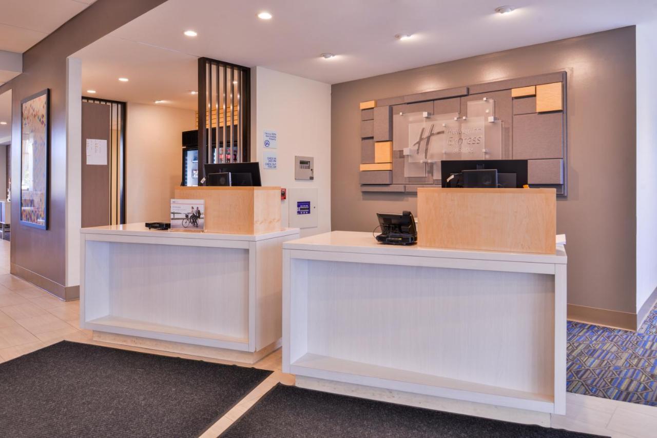 Holiday Inn Express & Suites - Mall Of America - Msp Airport By Ihg Bloomington Buitenkant foto